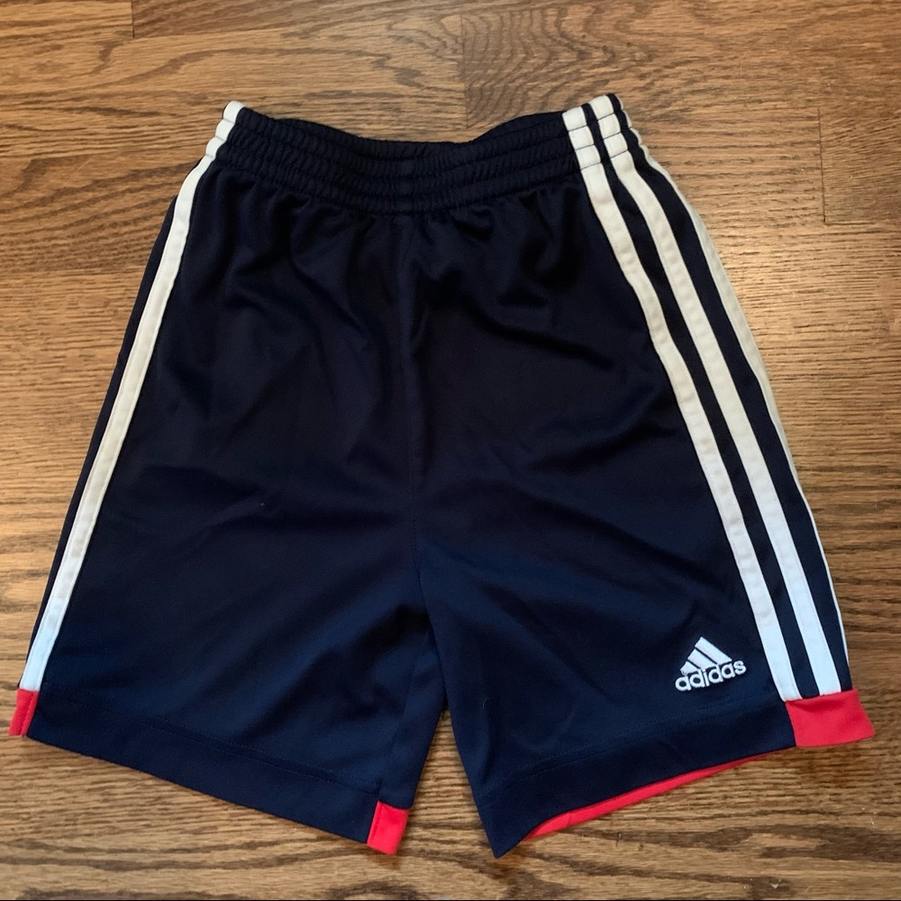 5/$25🟡 Adidas 4T Athletic Shorts
